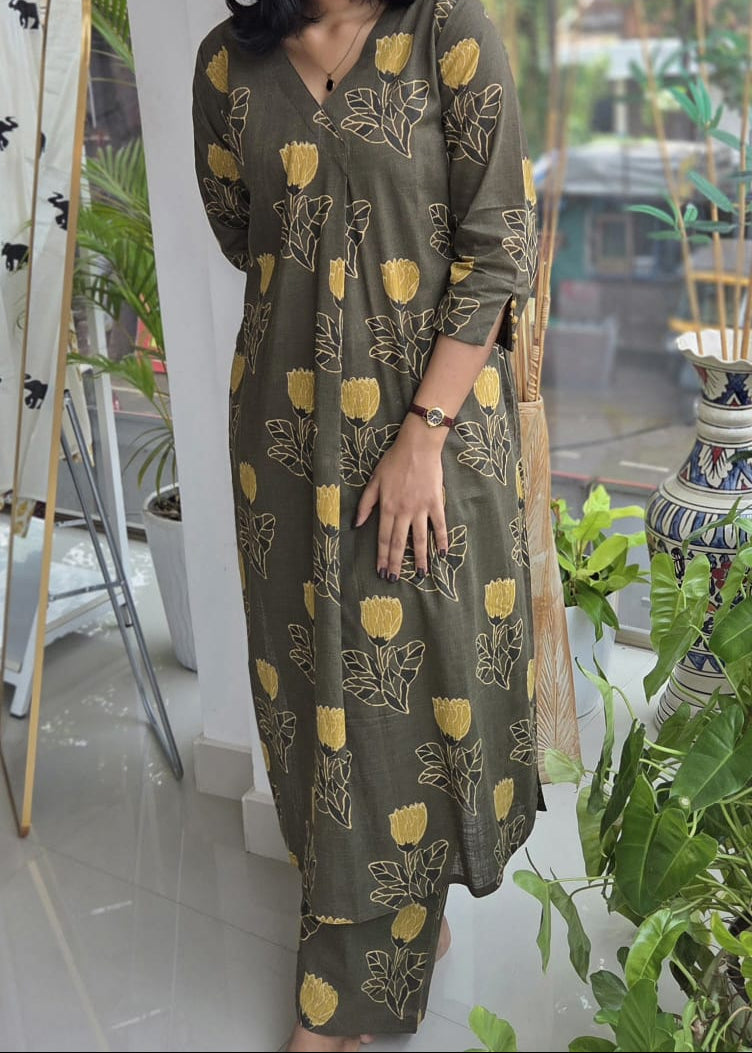 MUD FLOWER COORD SET