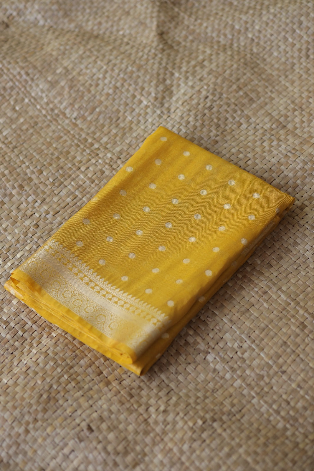 BANARAS TISSUE BUTTER SILK